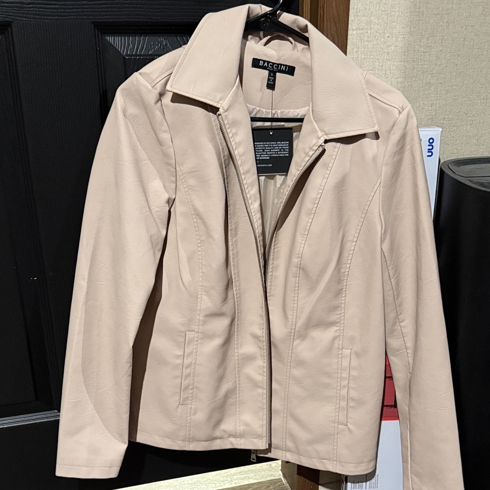 Baccini Women's Tan Leather Jacket